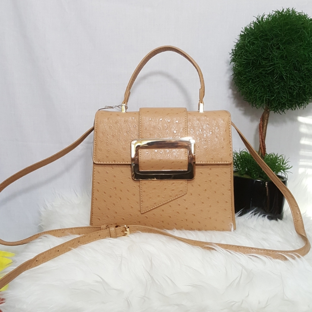Crossi New York  caramel hand/crossbody bag